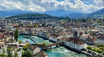 HSLU Hochschule Luzern - Wundervolles Luzern_Reuss Stadtsicht